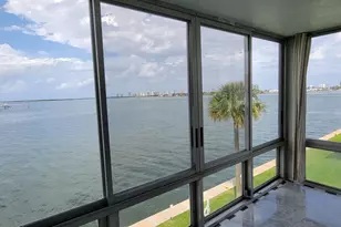 410 Wilma Circle, Riviera Beach, FL 33404 - Photo 4