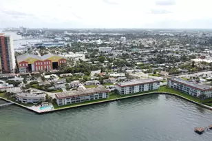 410 Wilma Circle, Riviera Beach, FL 33404 - Photo 18