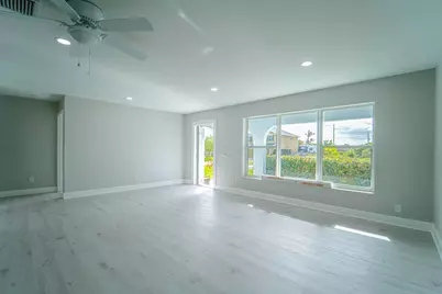 2538 SE Price Court, Port Saint Lucie, FL 34984 - Photo 18