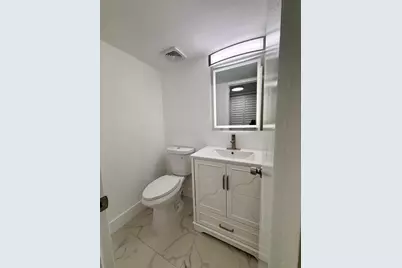 384 Fanshaw J, Boca Raton, FL 33434 - Photo 10