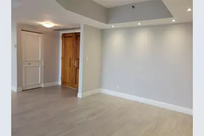 20281 E Country Club Drive E #503, Aventura, FL 33180 - Photo 10