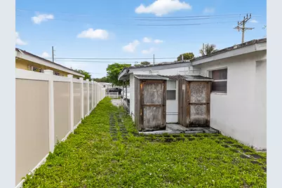 726 Phippen Waiters Road, Dania Beach, FL 33004 - Photo 6