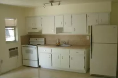 2220 N 19th Avenue #1-4, Hollywood, FL 33020 - Photo 4