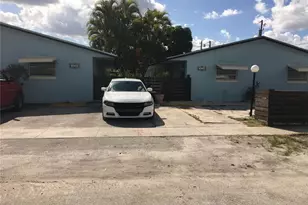 2220 N 19th Ave, Hollywood, FL 33020 - Photo 1