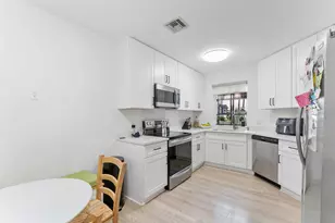 5171 Floria Dr, Boynton Beach, FL 33437 - Photo 8