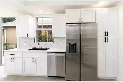 249 NW Bentley Circle, Port Saint Lucie, FL 34986 - Photo 10