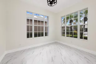 249 NW Bentley Cir, Port Saint Lucie, FL 34986 - Photo 4