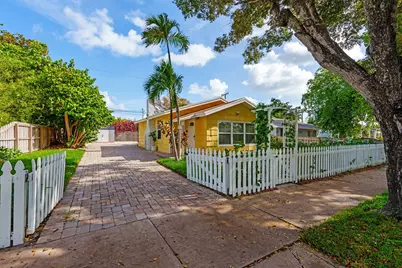 527 50th Street, West Palm Beach, FL 33407 - Photo 4