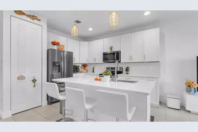 304 NW 36th Avenue, Pompano Beach, FL 33069 - Photo 12