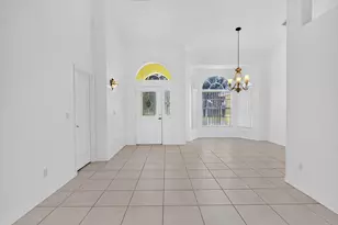 1881 SW Buttercup Ave, Port Saint Lucie, FL 34953 - Photo 8