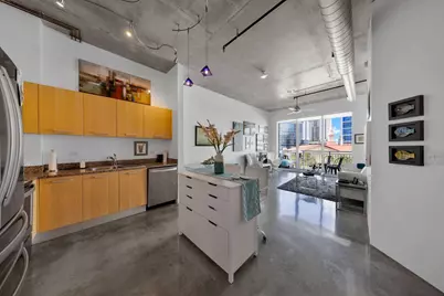 313 NE 2nd Street #602, Fort Lauderdale, FL 33301 - Photo 2