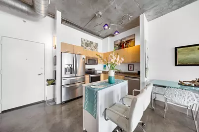 313 NE 2nd Street #602, Fort Lauderdale, FL 33301 - Photo 6