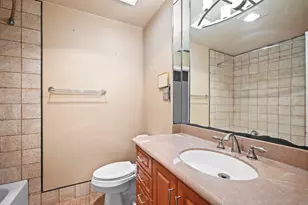 620 Commodore Dr, Plantation, FL 33325 - Photo 18