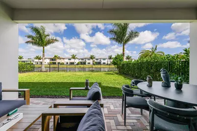 8283 Royal County Down Road, Boca Raton, FL 33434 - Photo 58