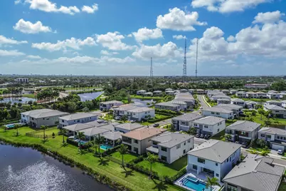 8283 Royal County Down Road, Boca Raton, FL 33434 - Photo 80