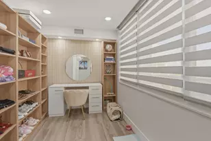 6039 Collins Ave, Miami Beach, FL 33140 - Photo 20