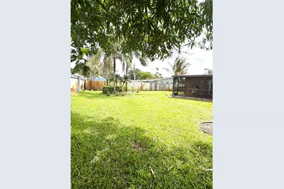 6971 SW 1st Court, Pembroke Pines, FL 33023 - Photo 14