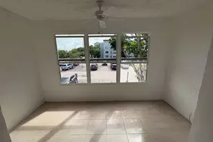 2850 Somerset Dr, Lauderdale Lakes, FL 33311 - Photo 4