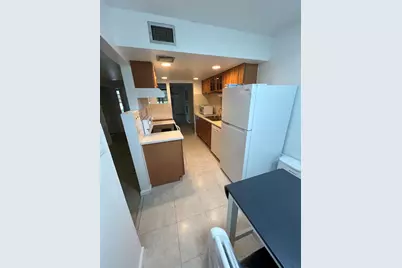 3341 NW 47th Terrace #301, Lauderdale Lakes, FL 33319 - Photo 10