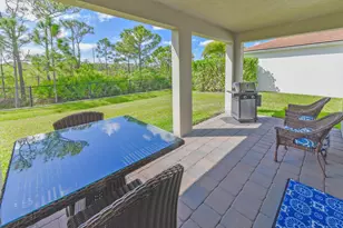4444 NW King Ct, Jensen Beach, FL 34957 - Photo 6