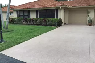 9840 Clusia Tree Dr, Boynton Beach, FL 33436 - Photo 4