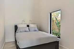 1955 NE 4th St, Deerfield Beach, FL 33441 - Photo 34