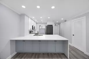 9856 Marina Blvd, Boca Raton, FL 33428 - Photo 10