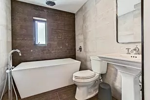 1955 NE 4th St, Deerfield Beach, FL 33441 - Photo 22