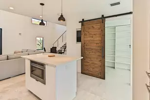 1955 NE 4th St, Deerfield Beach, FL 33441 - Photo 16