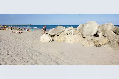 1955 NE 4th Street Unit # 2, Deerfield Beach, FL 33441 - Photo 36