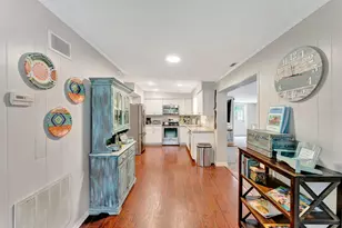 1555 Shirley Pl, Largo, FL 33770 - Photo 24