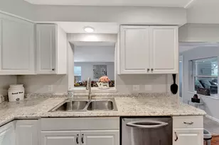 1555 Shirley Pl, Largo, FL 33770 - Photo 12