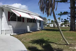 21 Oro Grande Way, Port Saint Lucie, FL 34952 - Photo 2