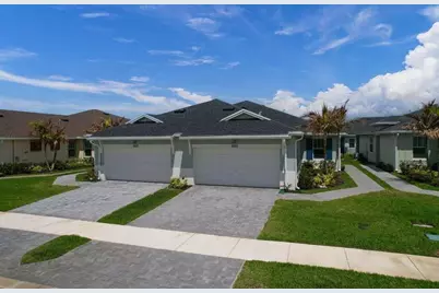 1920 SE Crosswood Way, Port Saint Lucie, FL 34984 - Photo 2