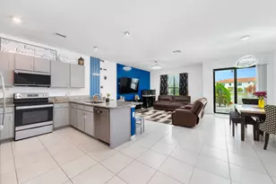 2024 Sugar Maple Dr, Riviera Beach, FL 33410 - Photo 6