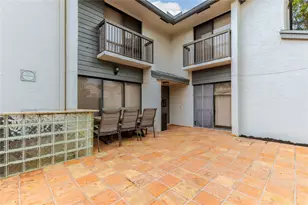 3183 Cocoplum Cir, Coconut Creek, FL 33063 - Photo 4