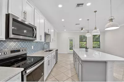 2841 Troubadour Street, Palm Springs, FL 33406 - Photo 16