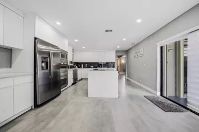 4683 NW 99th Terrace, Sunrise, FL 33351 - Photo 12