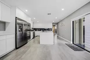 4683 NW 99th Terrace, Sunrise, FL 33351 - Photo 12