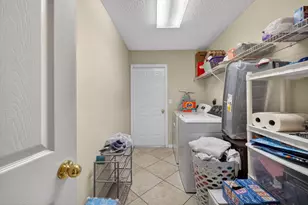 1525 SW Falmouth Ave, Port Saint Lucie, FL 34953 - Photo 20