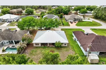 1525 SW Falmouth Avenue, Port Saint Lucie, FL 34953 - Photo 4