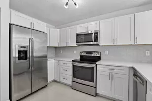 735 NW 42nd Pl, Deerfield Beach, FL 33064 - Photo 6