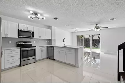 735 NW 42nd Place, Deerfield Beach, FL 33064 - Photo 4