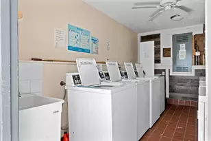 1520 McKinley St, Hollywood, FL 33020 - Photo 20