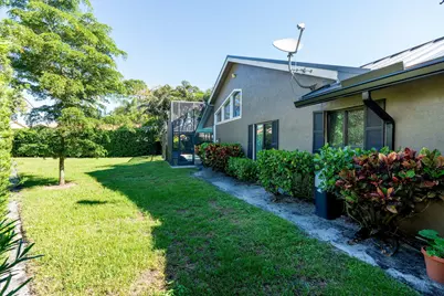 744 Windflower Court, Wellington, FL 33414 - Photo 32