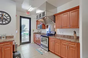 2800 N Ocean Dr, Singer Island, FL 33404 - Photo 16