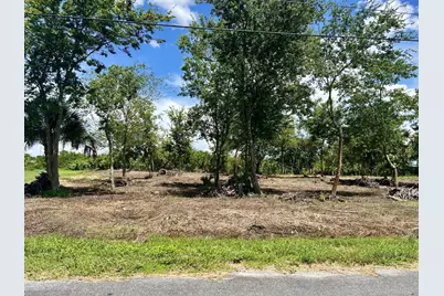 1170 Foxmoor Street, Moore Haven, FL 33471 - Photo 1