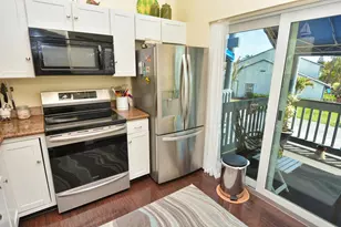 1555 NE Beacon Dr, Jensen Beach, FL 34957 - Photo 8