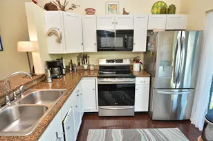 1555 NE Beacon Dr, Jensen Beach, FL 34957 - Photo 6