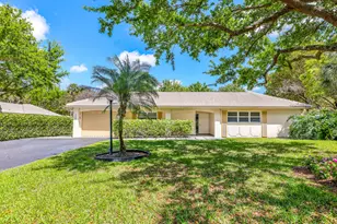 908 Cypress Grove Dr, Pompano Beach, FL 33069 - Photo 32